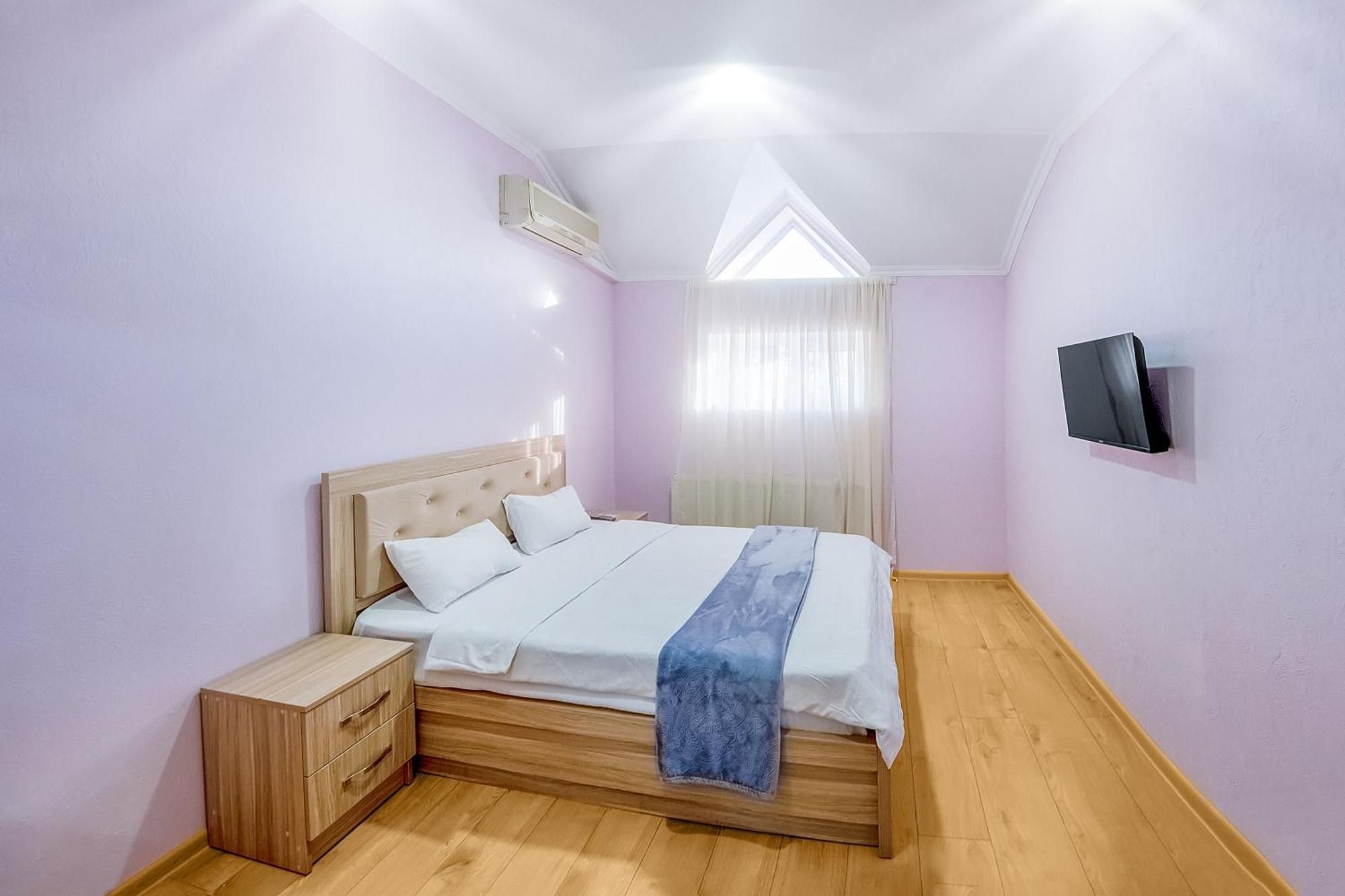 Apart Hotel Georgia Gold Tbilisi Buitenkant foto